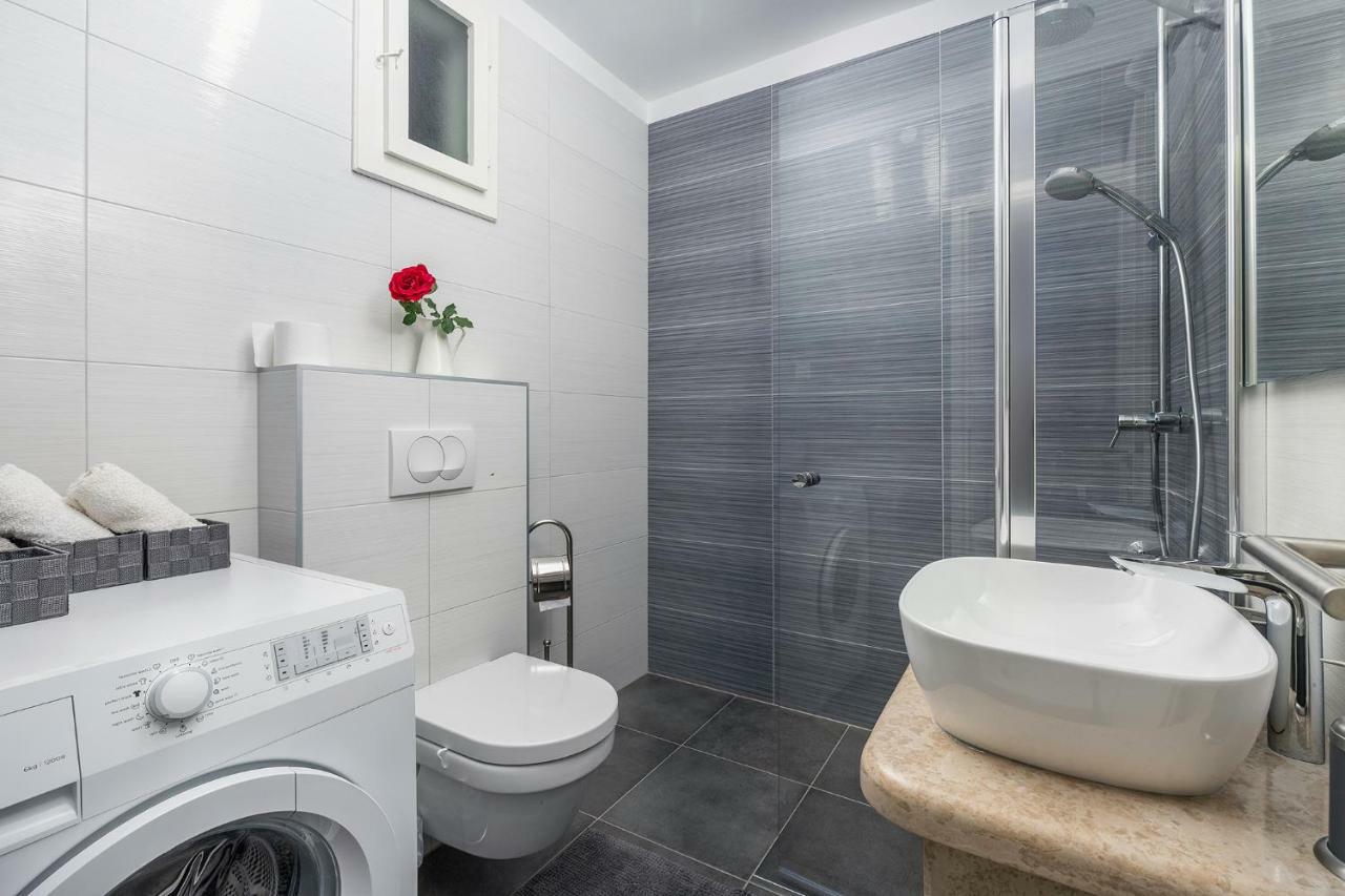 Guest House Ravnic Пореч Екстериор снимка